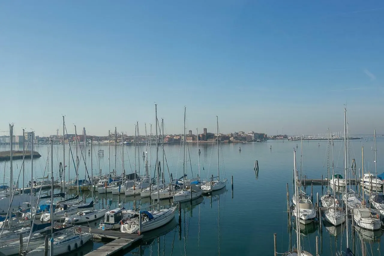 Mosella Suite Hotel Sottomarina Italia