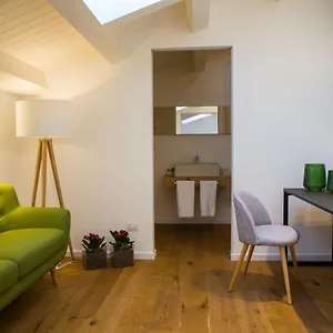 Bed & Breakfast Plebis - In Sicilia Nel Centro Storico Di CTA